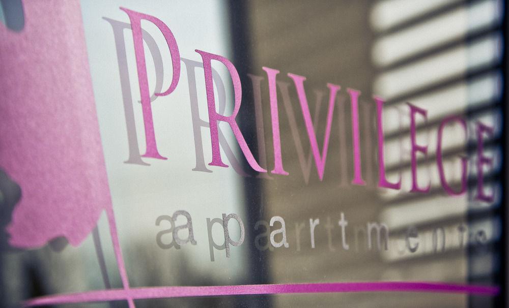 Privilege Apartments Vimercate Bagian luar foto