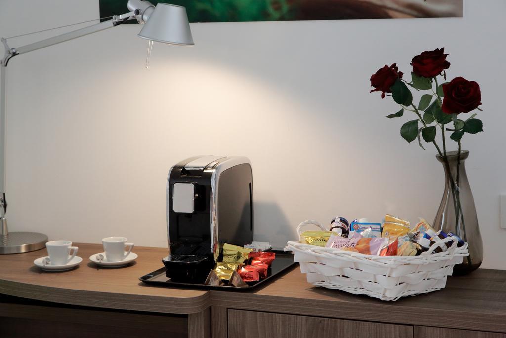 Privilege Apartments Vimercate Bagian luar foto